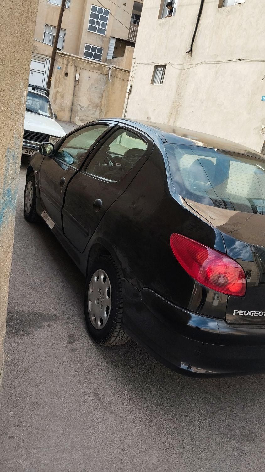 پژو ۲۰۶ صندوق دار v20 - 1390