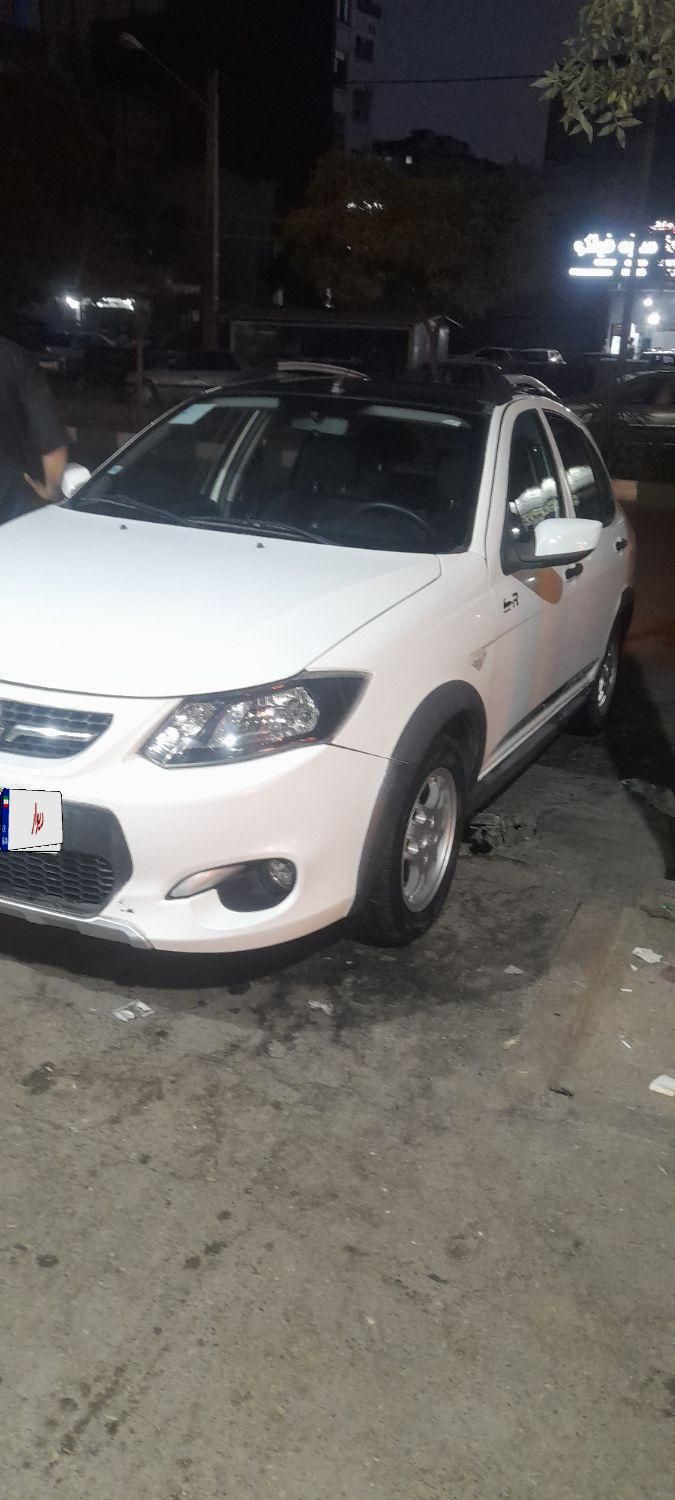 خودرو کوییک، R آگهی ann_19586034