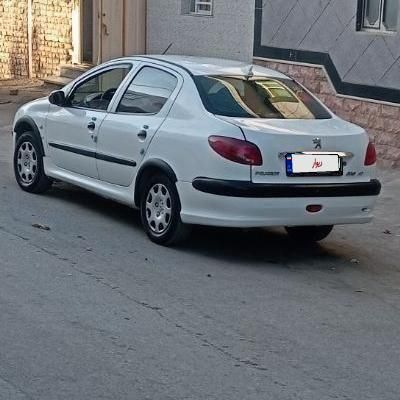پژو ۲۰۶ صندوق دار v8 - 1395