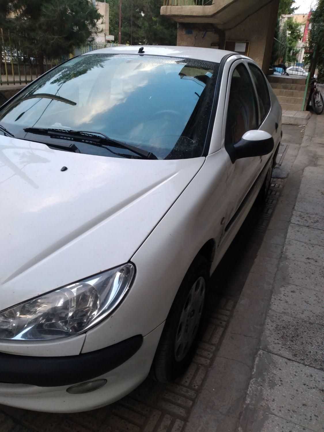 پژو ۲۰۶ صندوق دار v8 - 1396