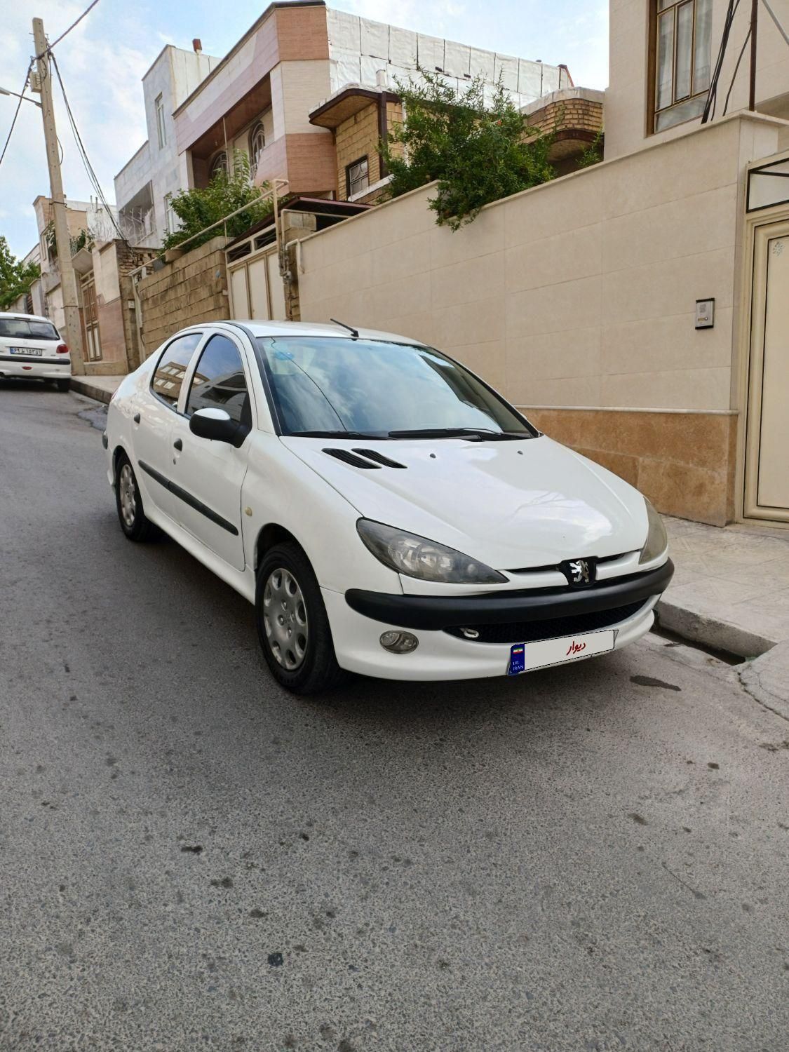 خودرو پژو، ۲۰۶ صندوق دار آگهی ann_19586178