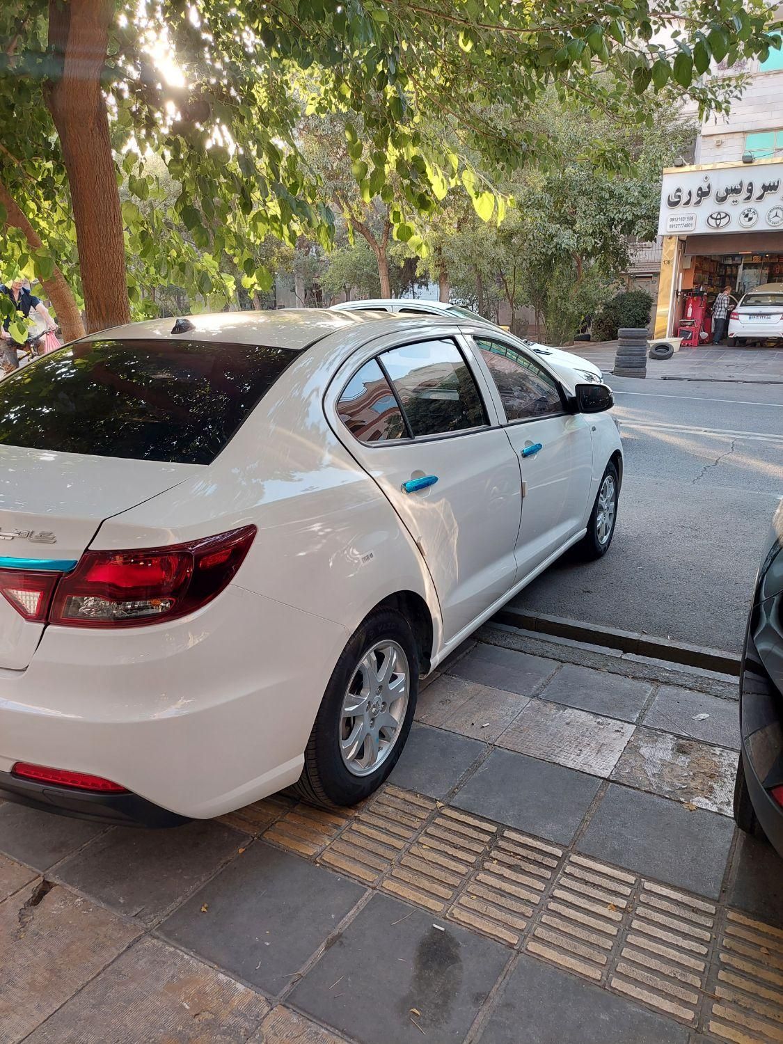 شاهین پلاس پلاس AT6 - 1404