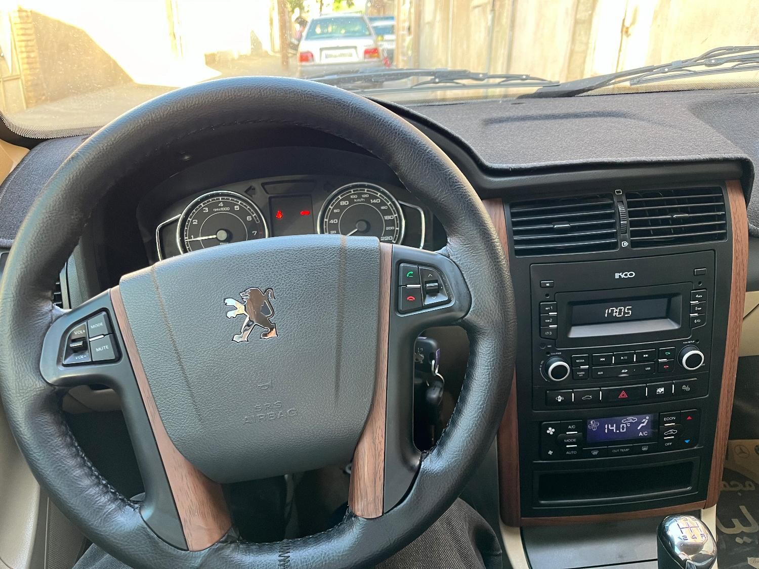 پژو پارس سال - 1402