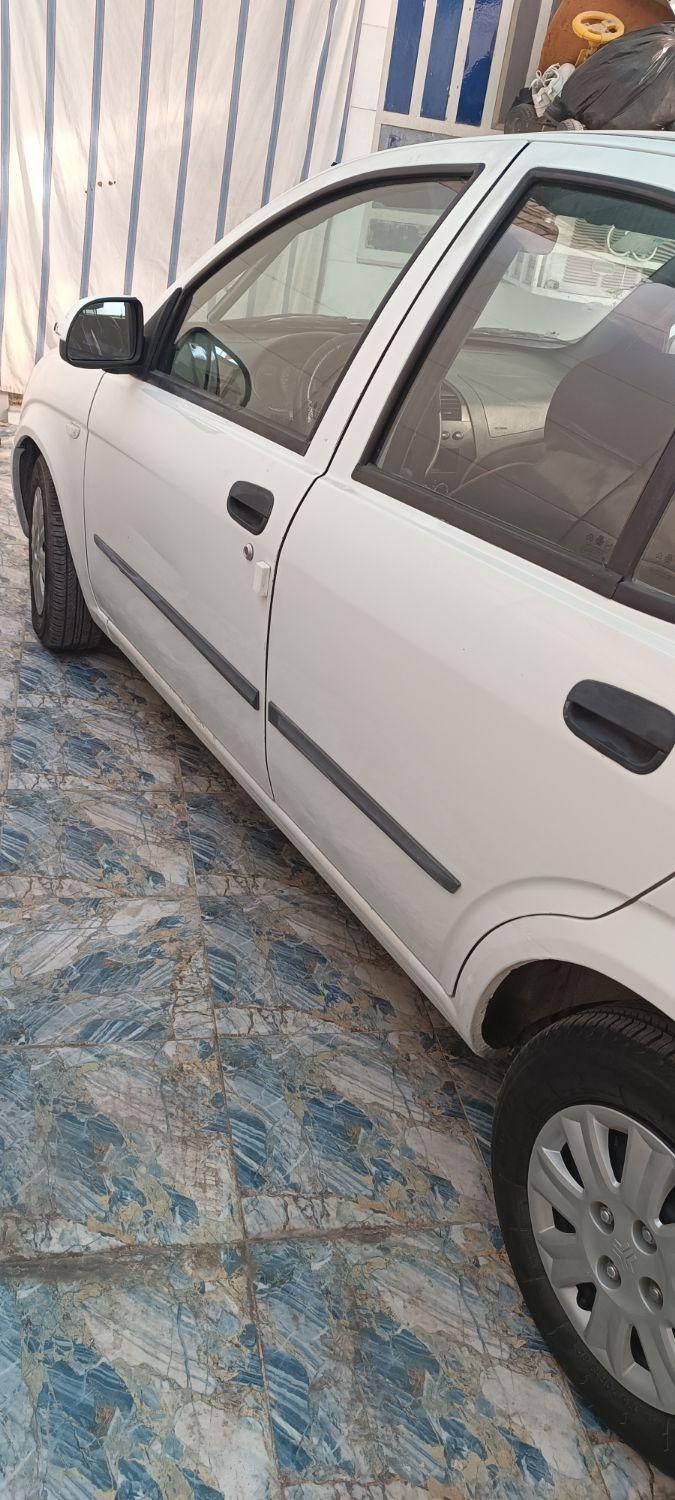 تیبا صندوق دار SX - 1400