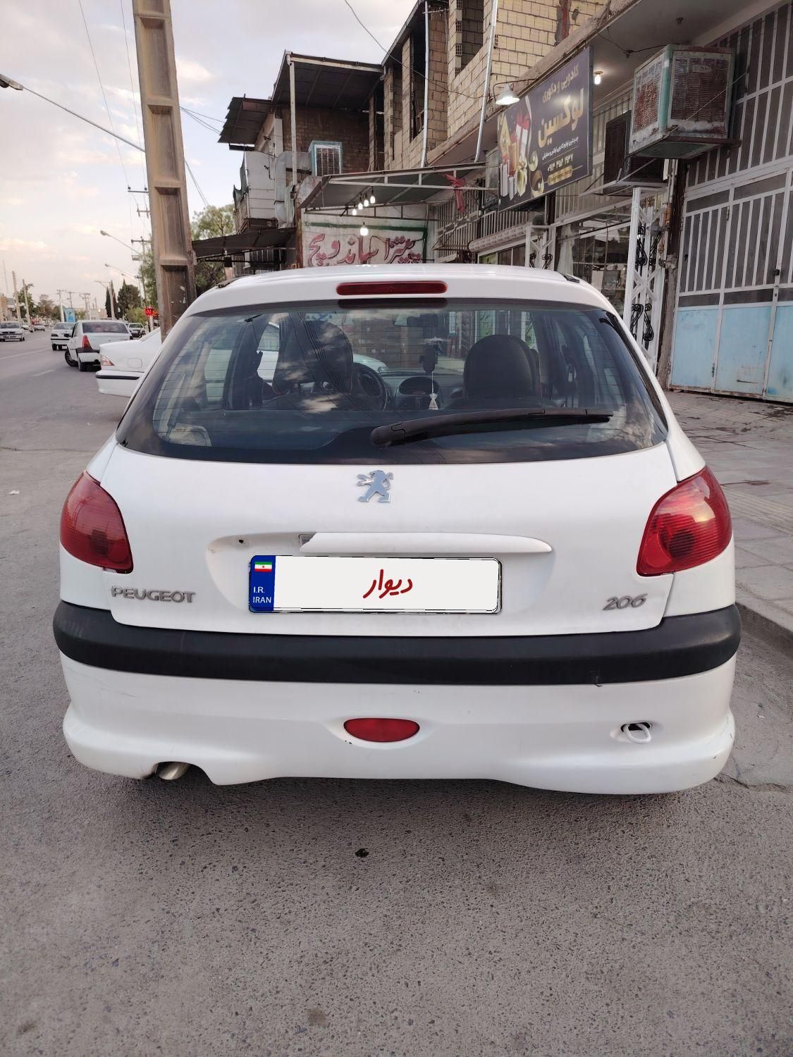 پژو 206 تیپ 2 - 1390