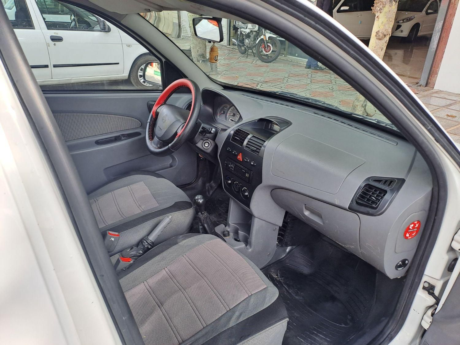 تیبا صندوق دار SX - 1398