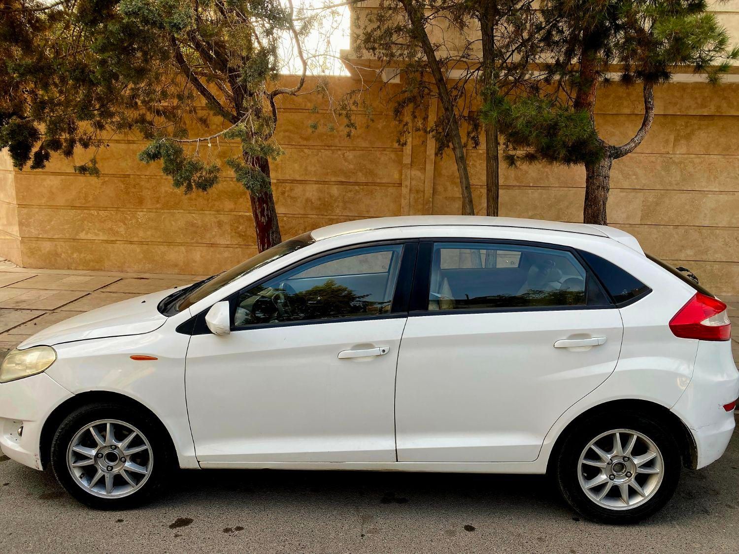 ام وی ام 315 هاچ بک ساده دنده ای - 1393
