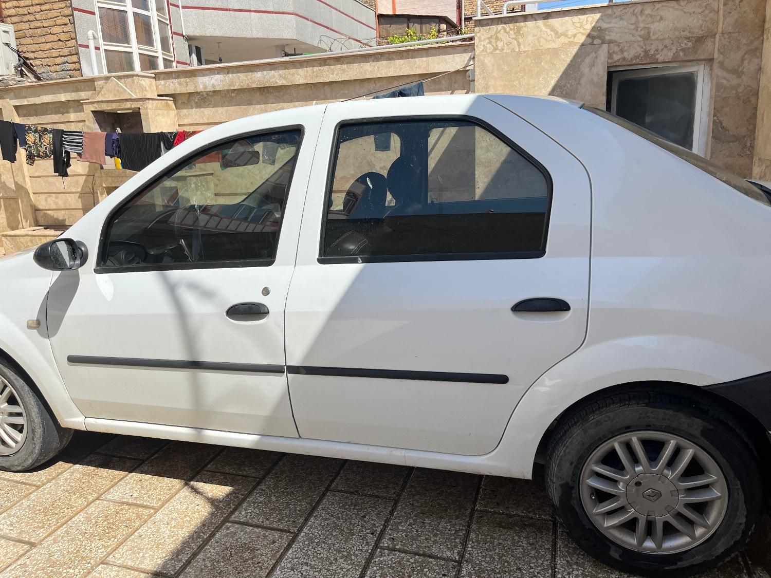 خودرو رنو، تندر 90 آگهی ann_19586684
