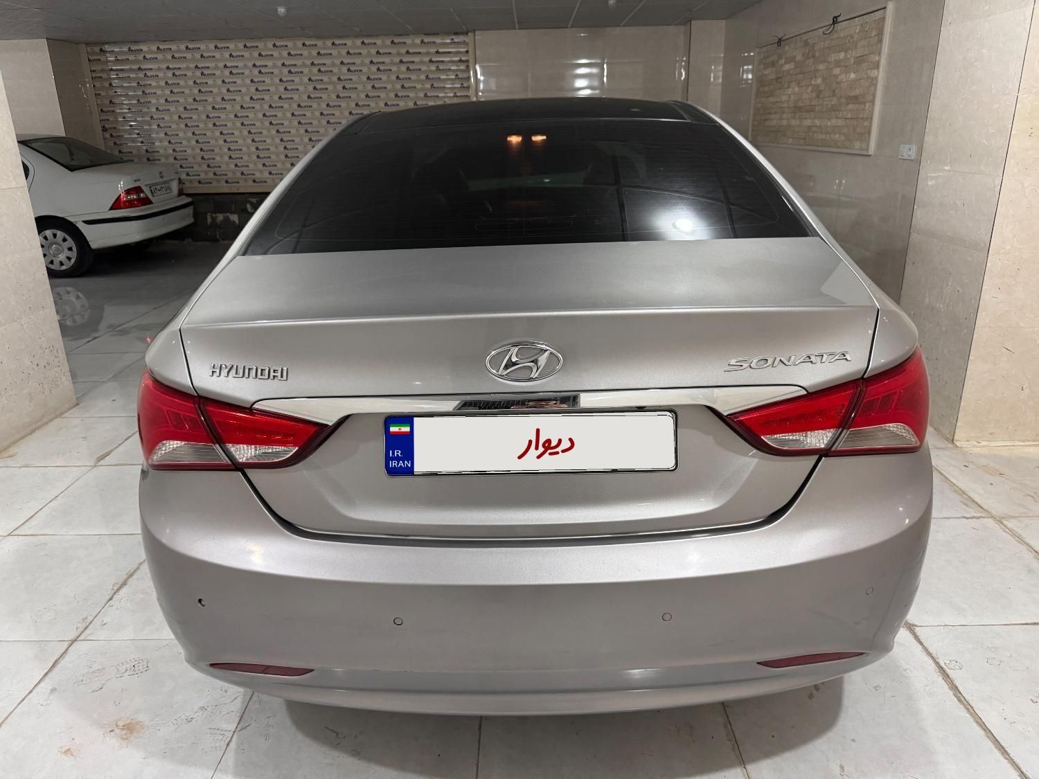 هیوندای سوناتا فول YF - 2013