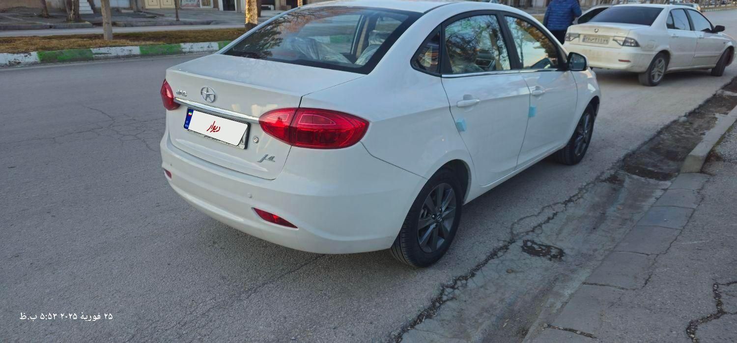 جک J4 اتوماتیک ساده - 1403