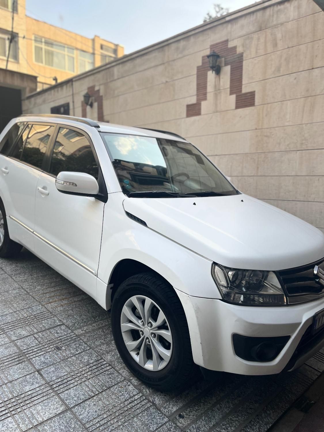 سوزوکی ویتارا ایران خودرو 2400 اتوماتیک - 1395