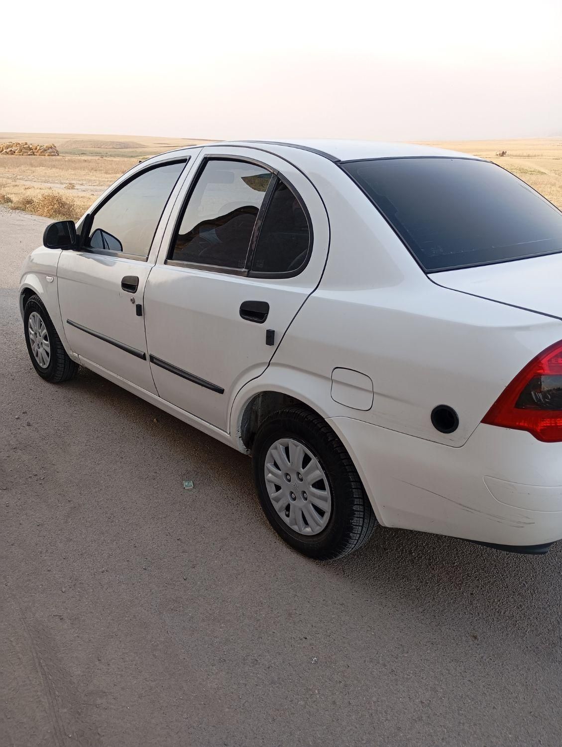 تیبا صندوق دار SX - 1399