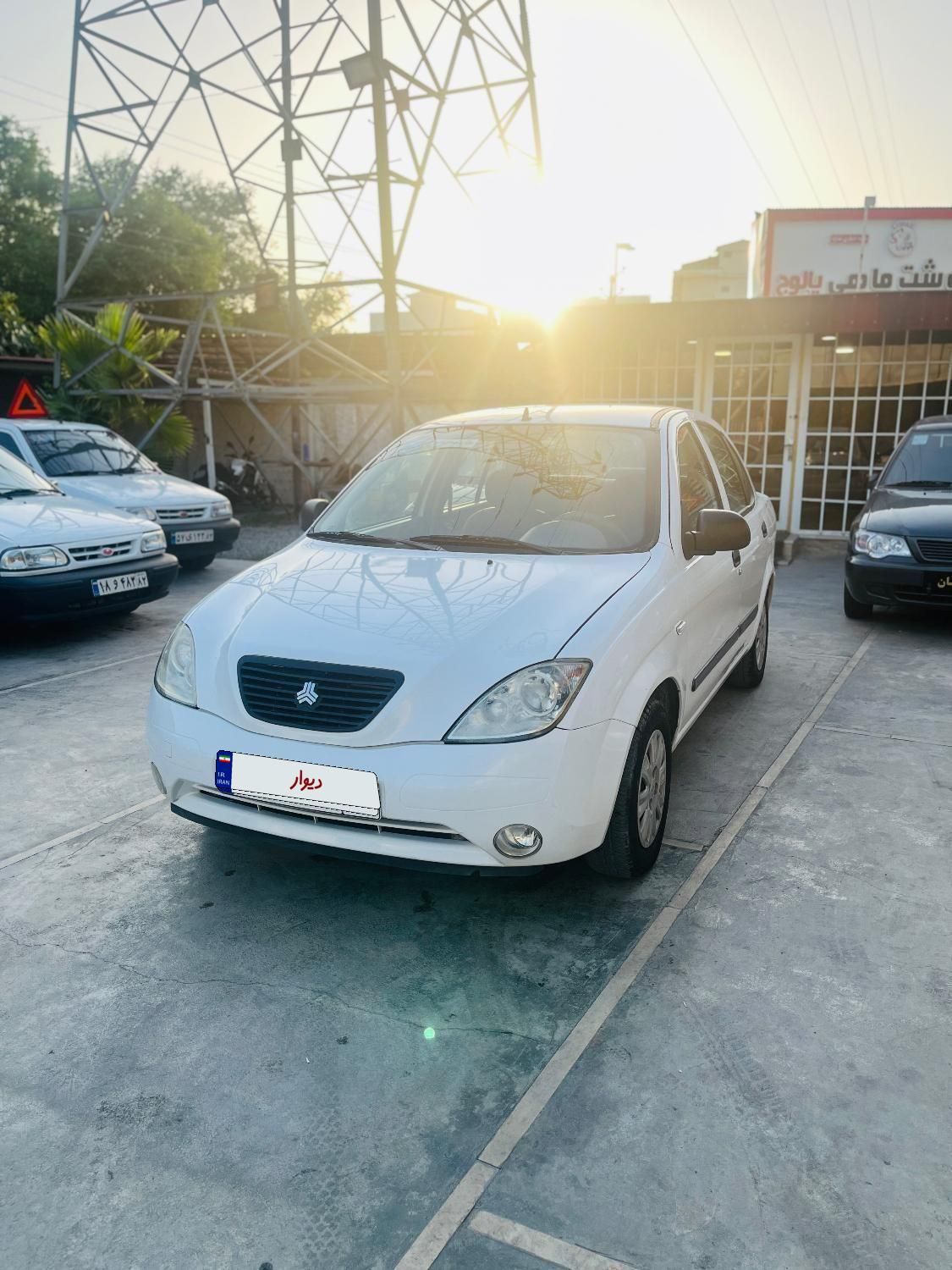 تیبا صندوق دار EX - 1394