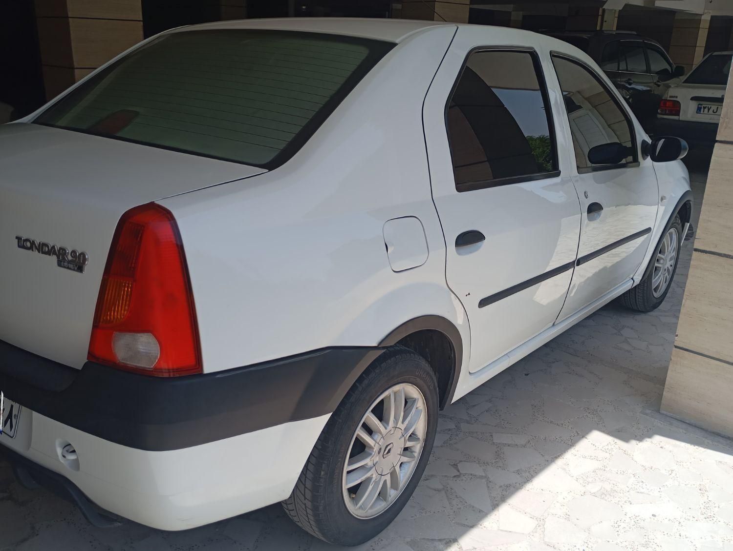 رنو تندر 90 E2 - 1393