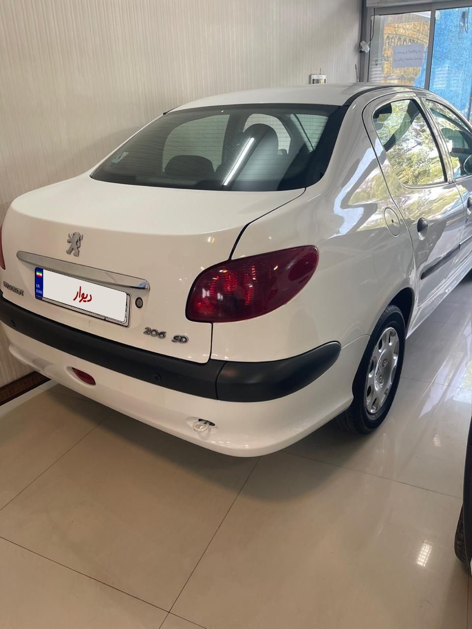 پژو ۲۰۶ صندوق دار v8 - 1395