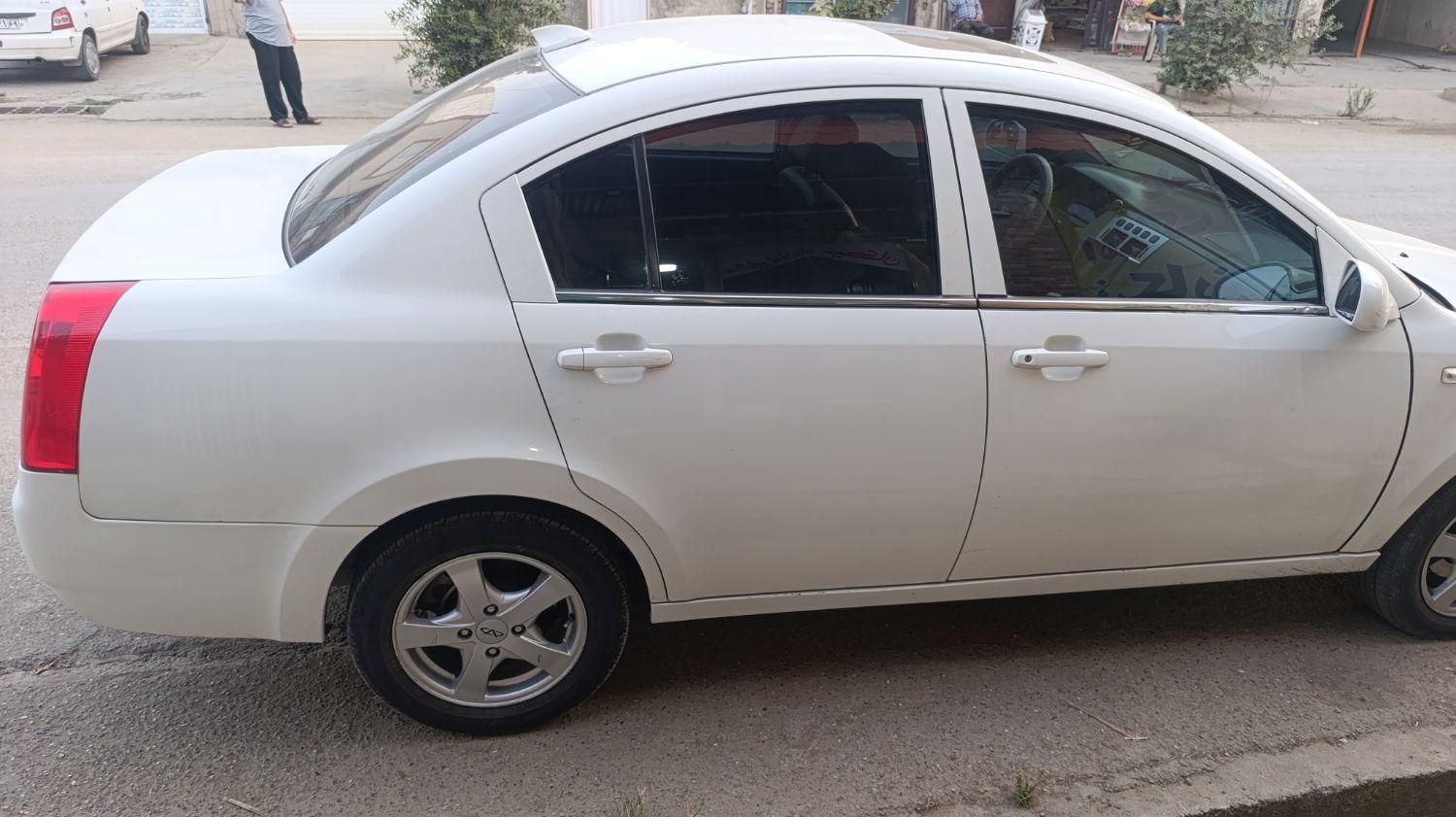 ام وی ام 530 دنده ای - 1394