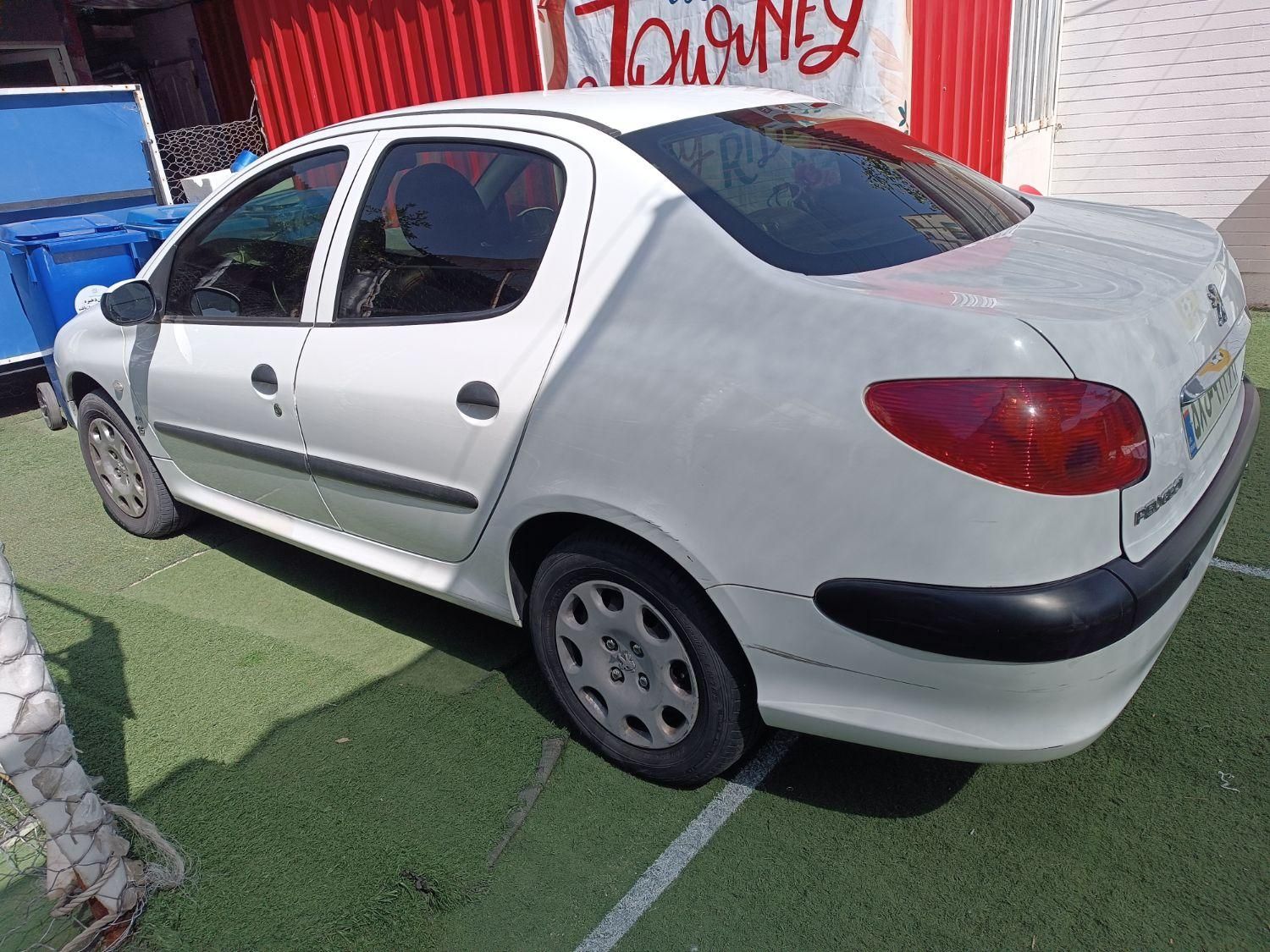 پژو ۲۰۶ صندوق دار v8 - 1397