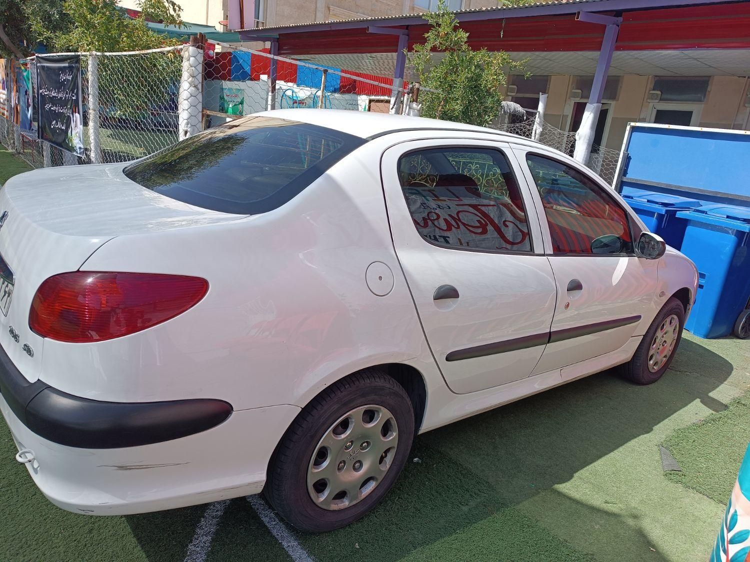 پژو ۲۰۶ صندوق دار v8 - 1397