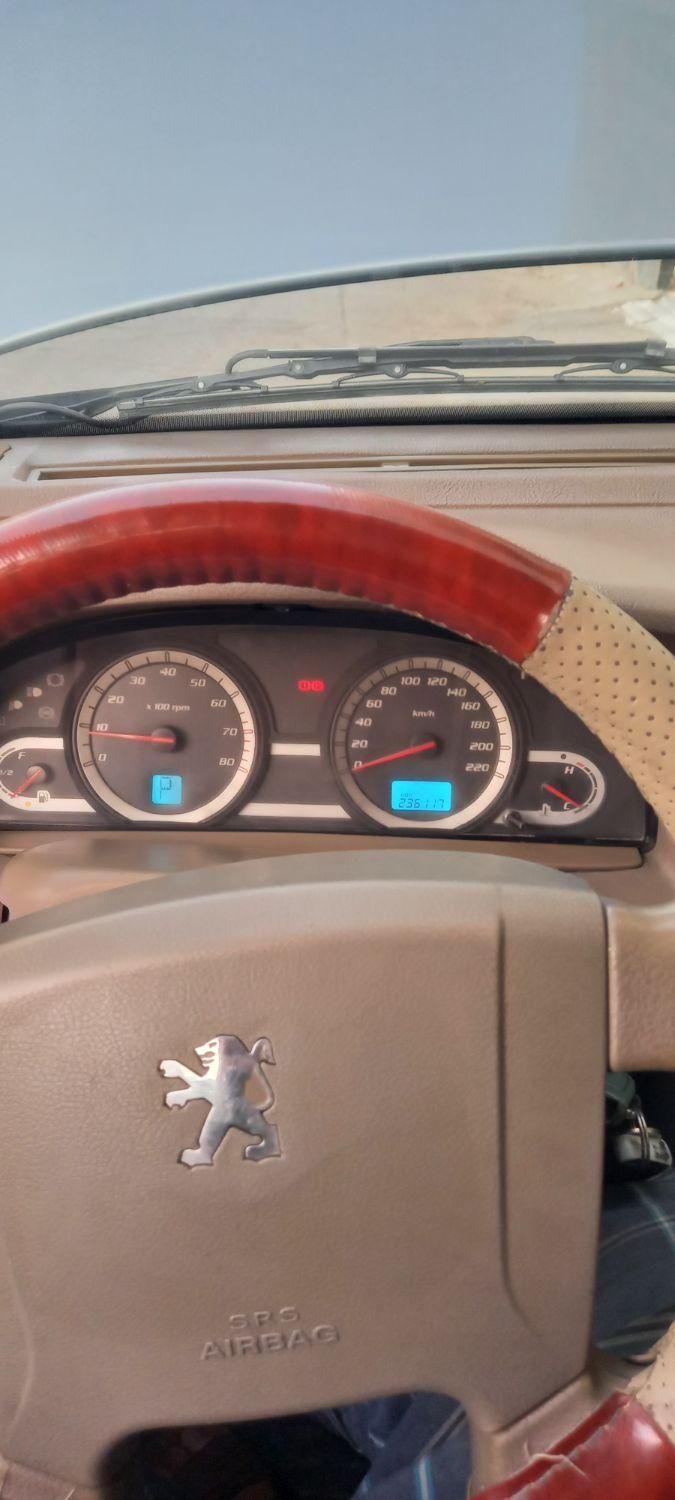 پژو پارس اتوماتیک - 1390
