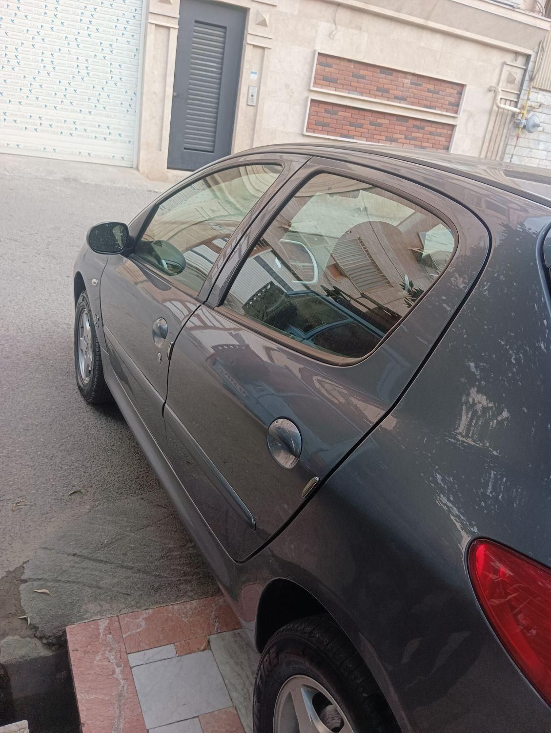 پژو 207 اتوماتیک - 1390