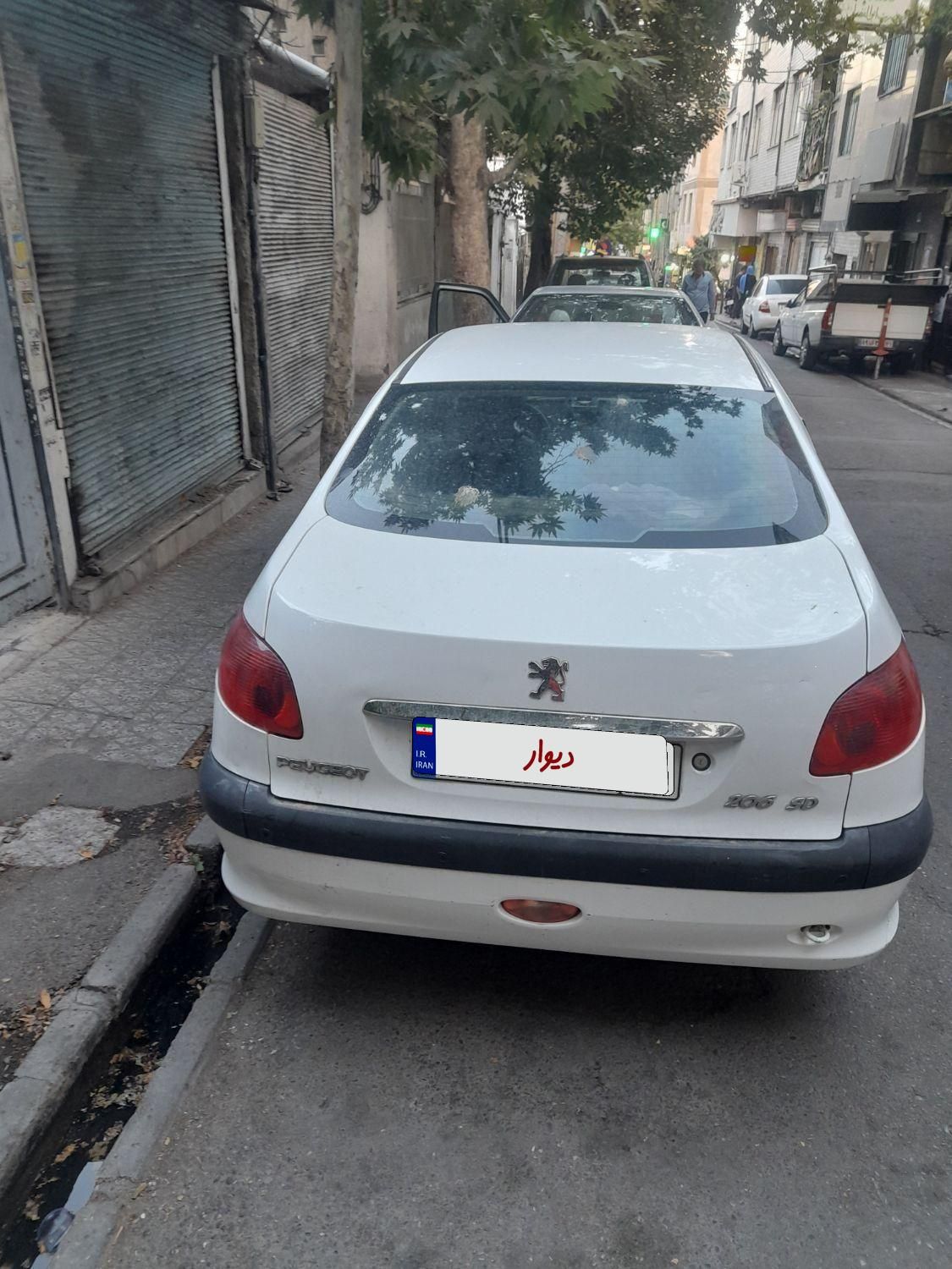 پژو 206 تیپ 5 - 1390