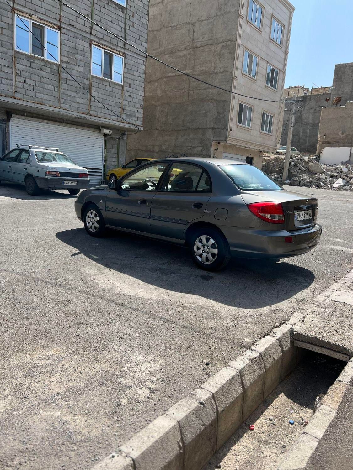 کیا ریو مونتاژ دنده ای LS - 1387