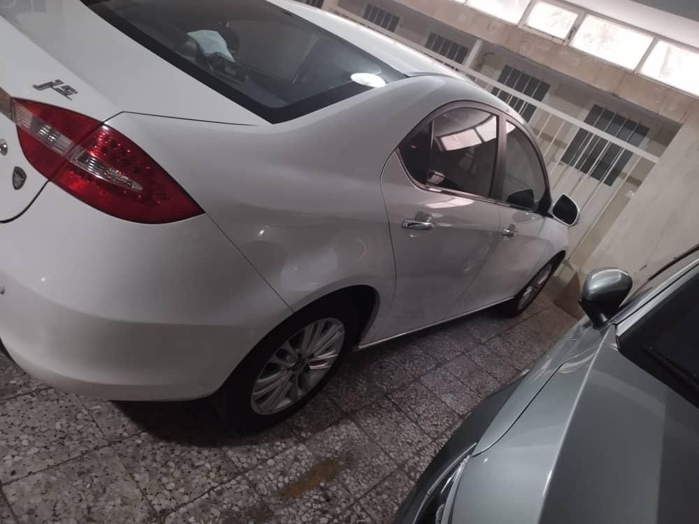 جک J5 اتوماتیک - 1394