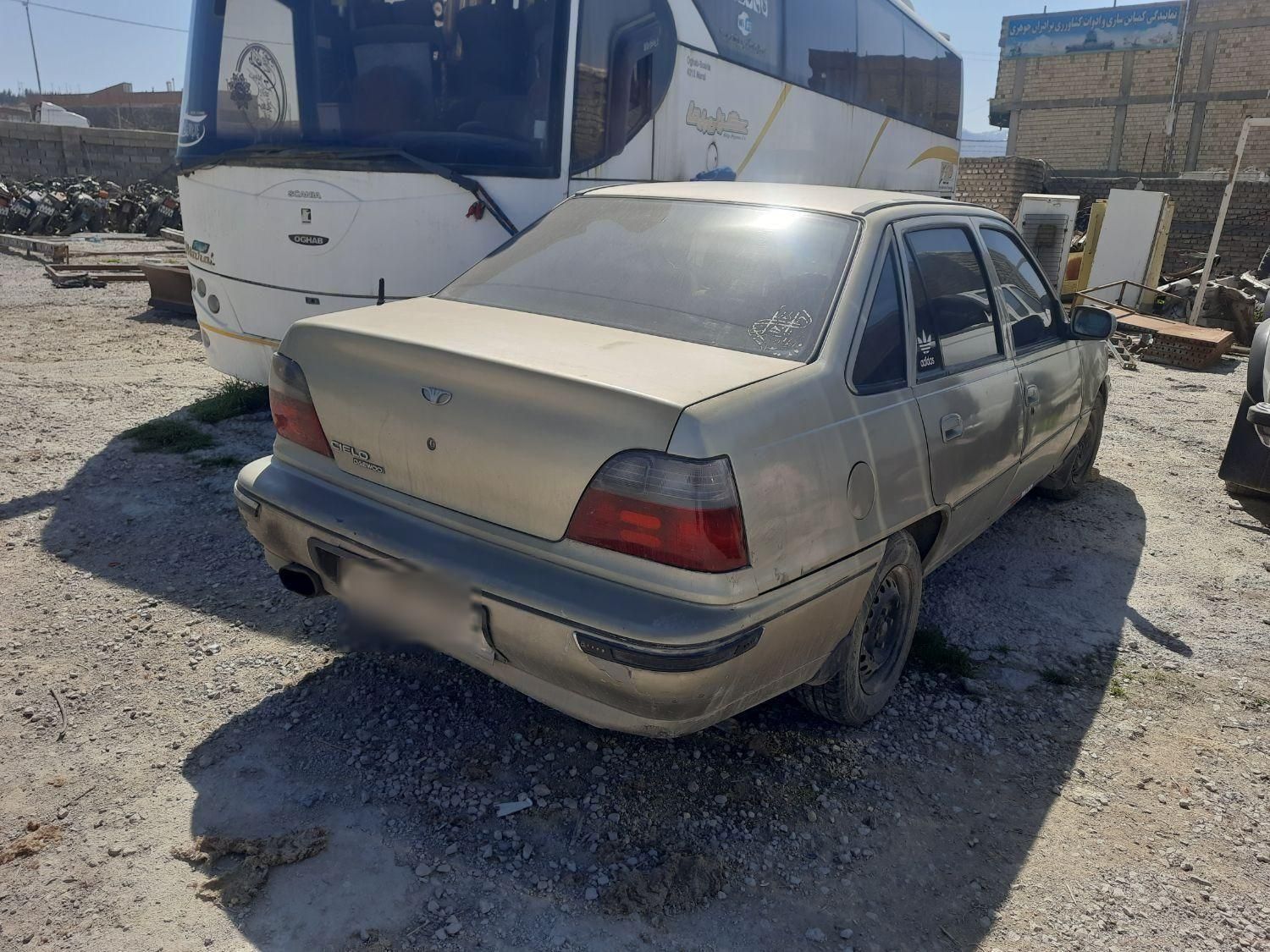 دوو سیلو سدان - 1380