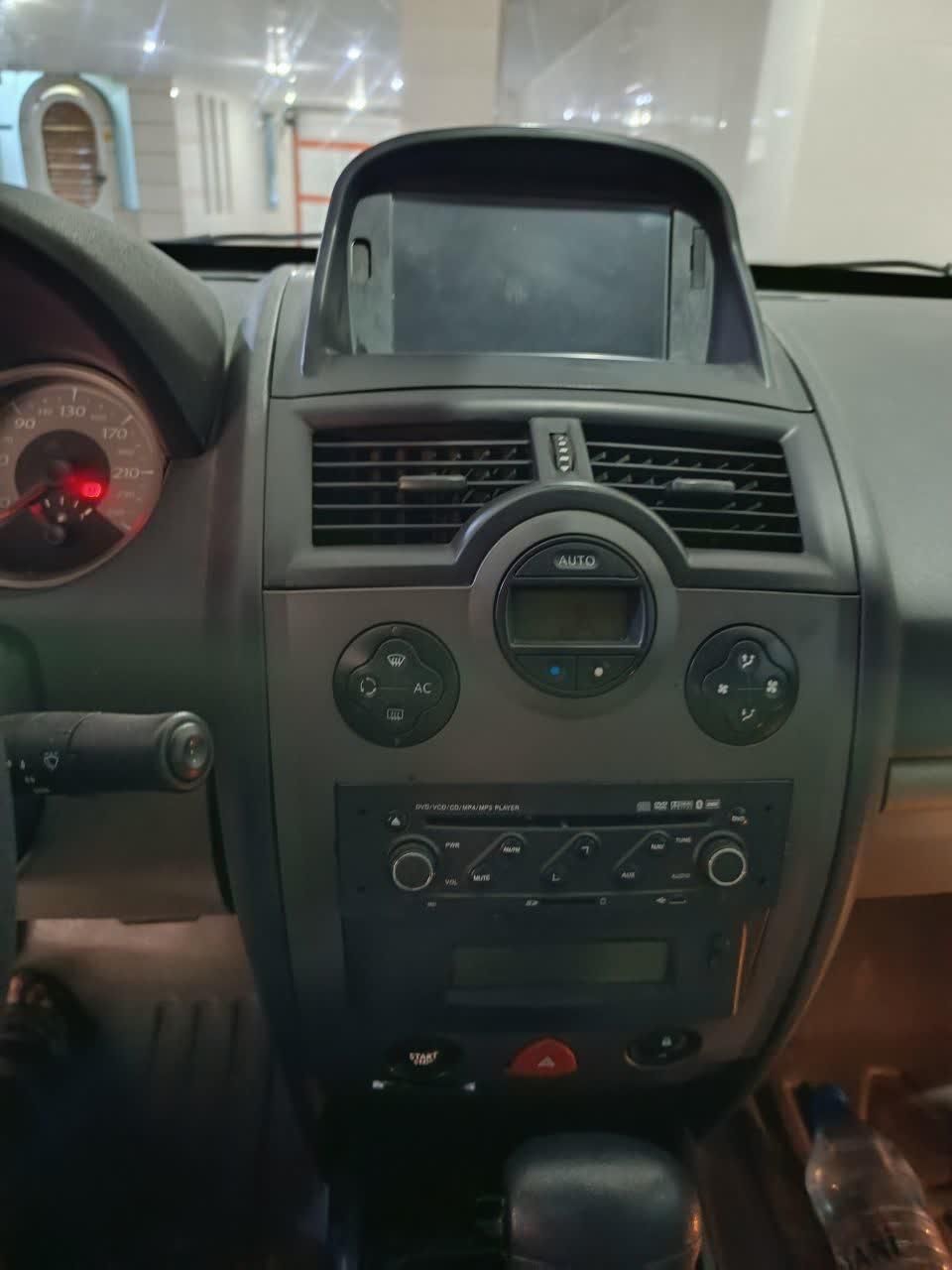 رنو مگان وارداتی اتوماتیک 2000 - 2008