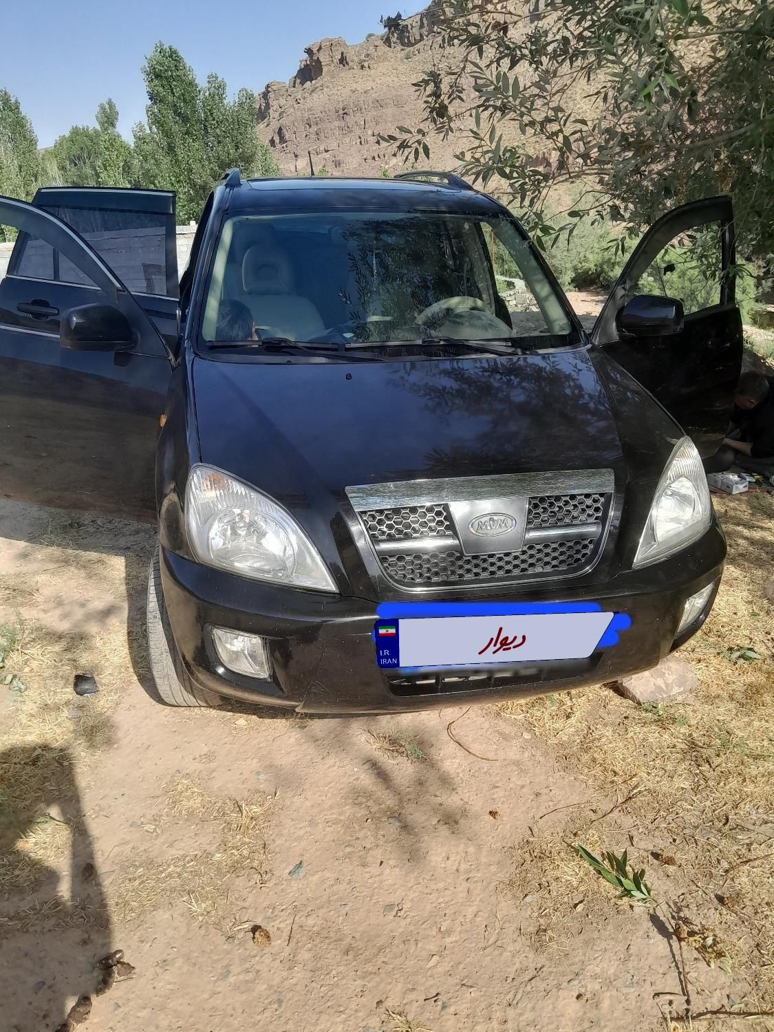 خودرو ام وی ام، X33 آگهی ann_19588367