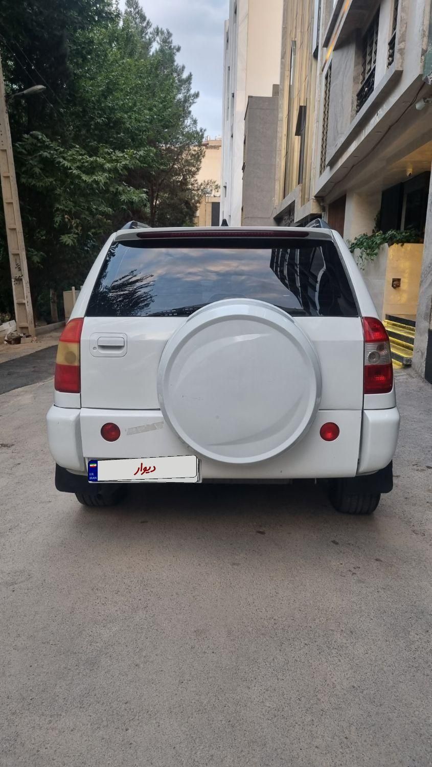 ام وی ام X33 دنده‌ای ساده - 1391