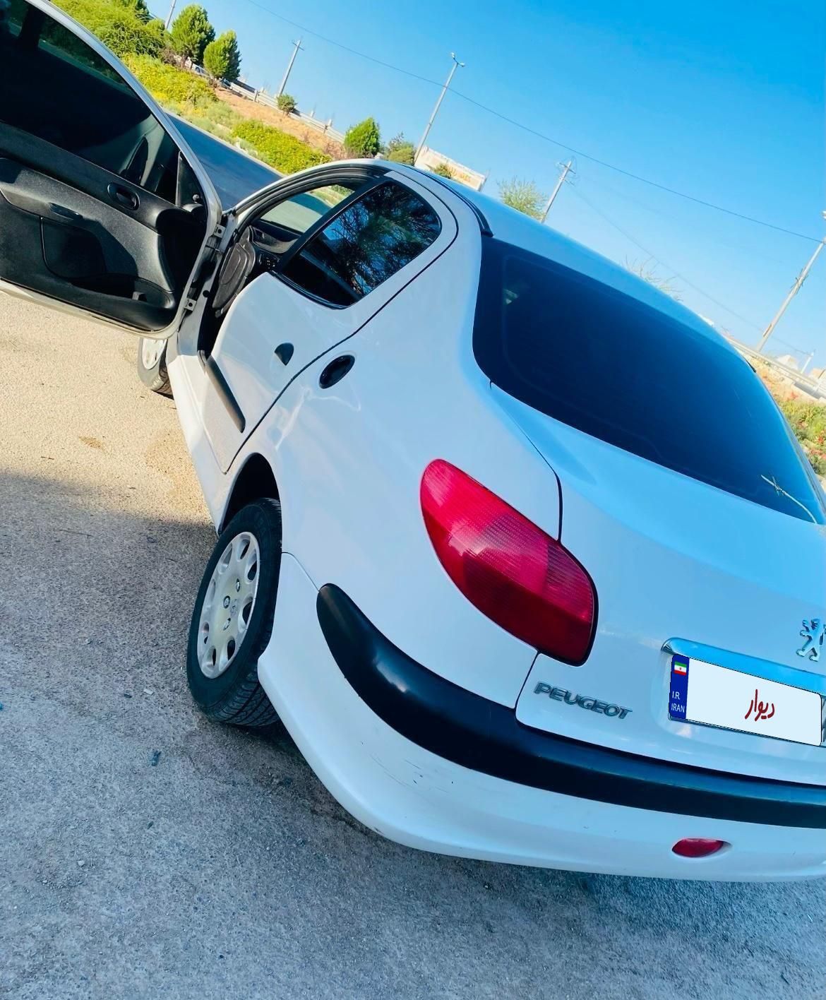 پژو ۲۰۶ صندوق دار v8 - 1389