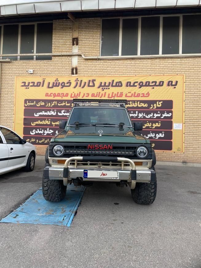 نیسان پاترول دو درب دنده‌ای - 2000
