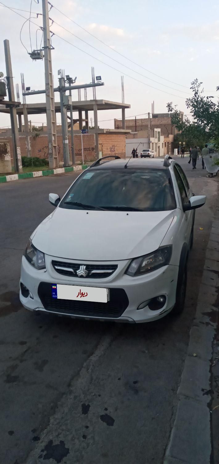 خودرو کوییک، R آگهی ann_19588798