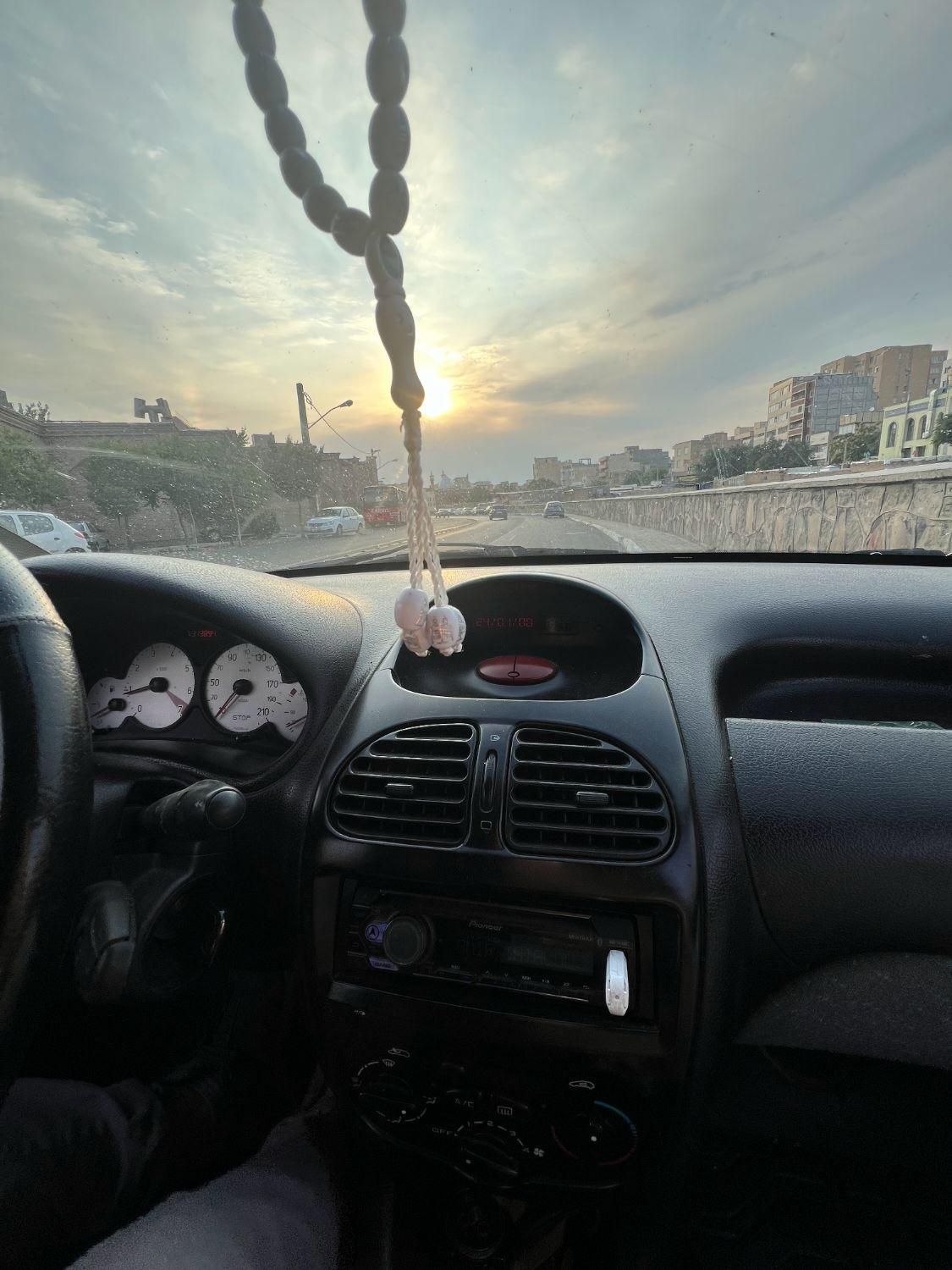 پژو ۲۰۶ صندوق دار v1 - 1386