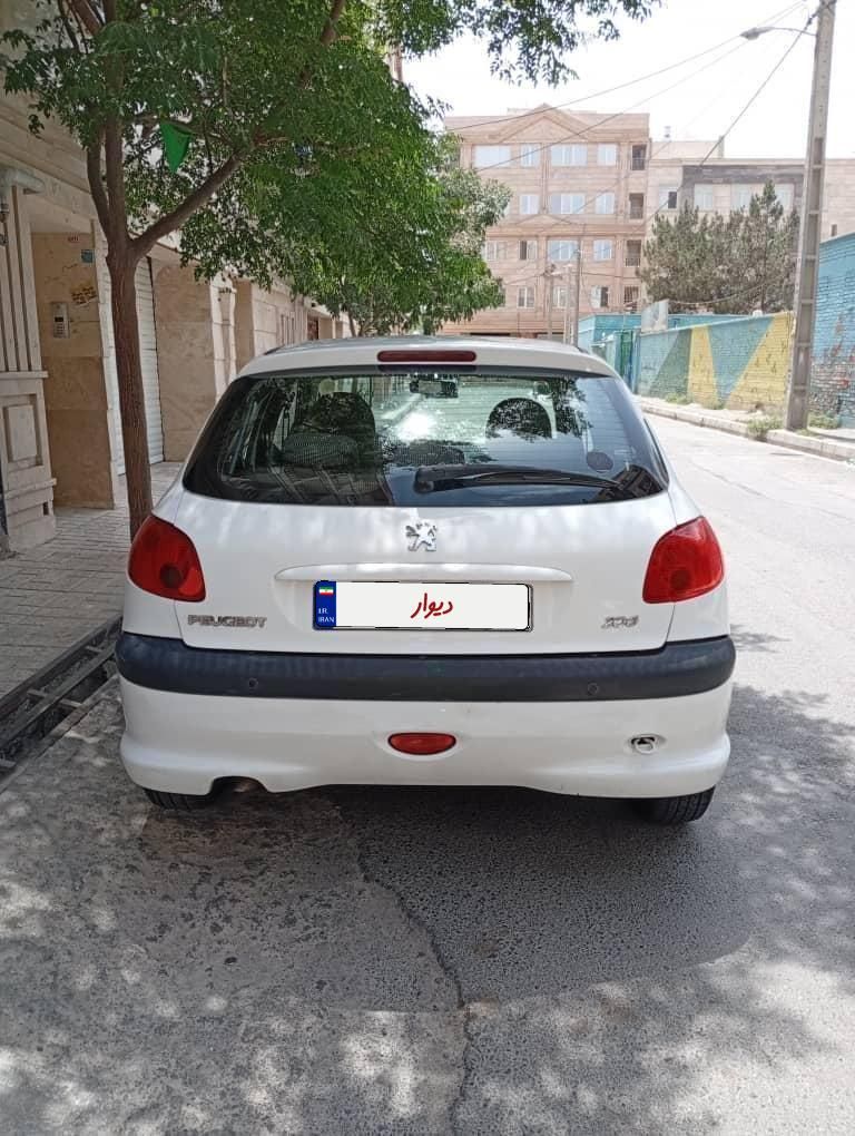 پژو 206 تیپ 5 - 1396
