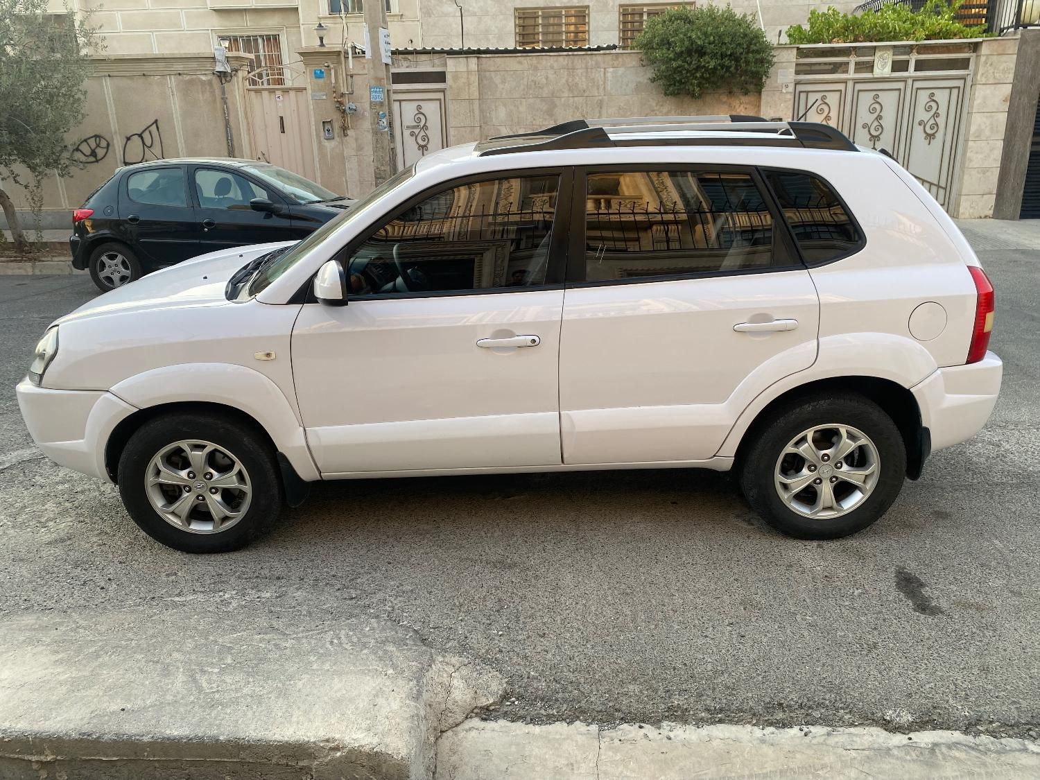 هیوندای توسان 2.7 لیتر - 2009
