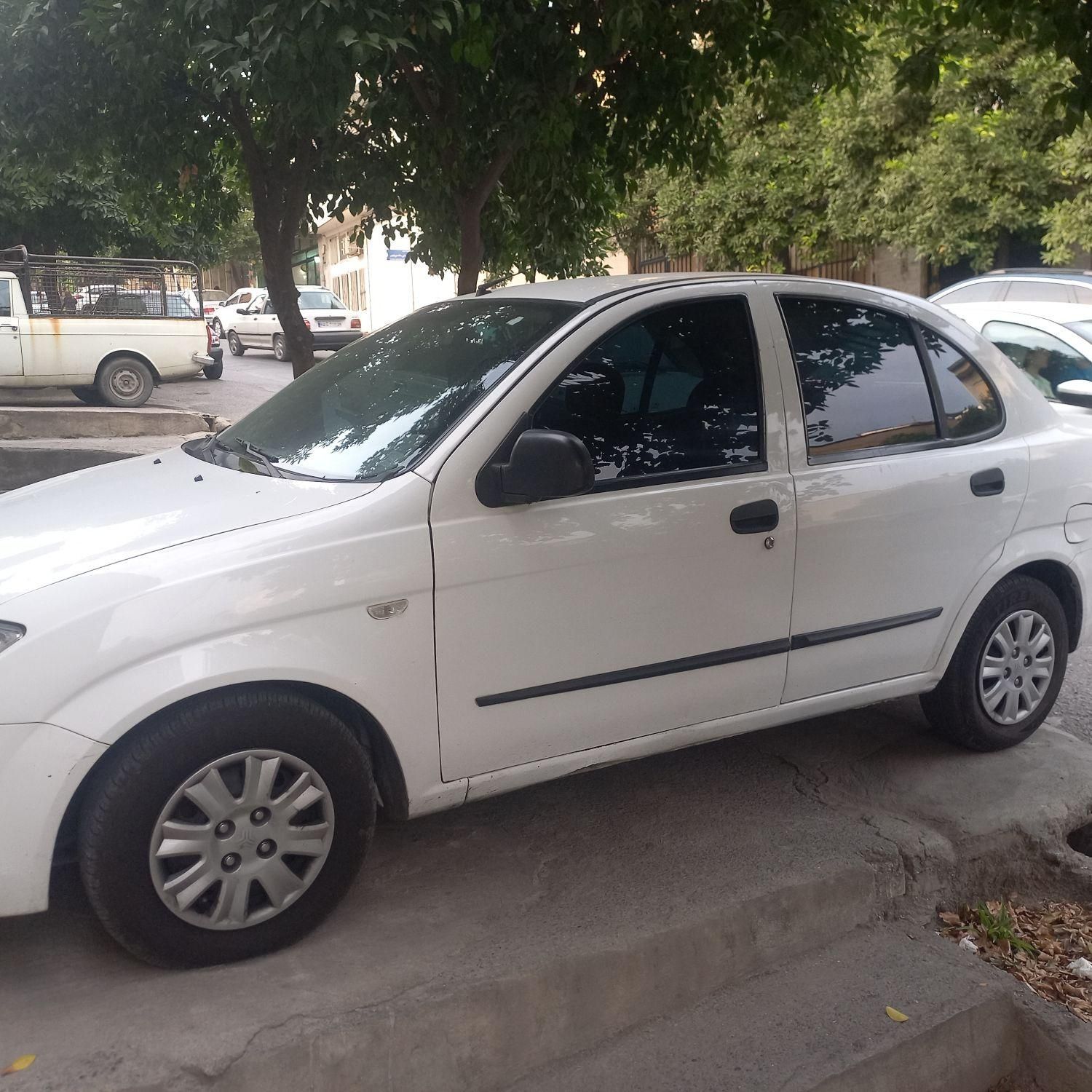 تیبا صندوق دار EX - 1395