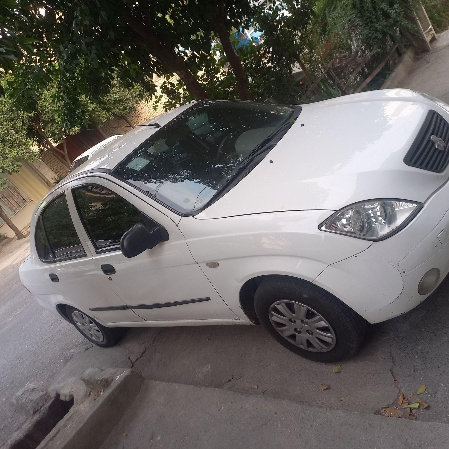 تیبا صندوق دار EX - 1395