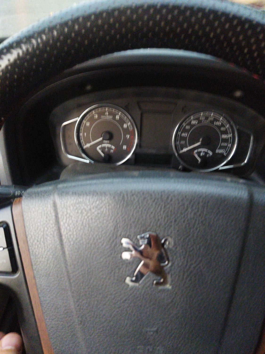 پژو پارس LX - 1400