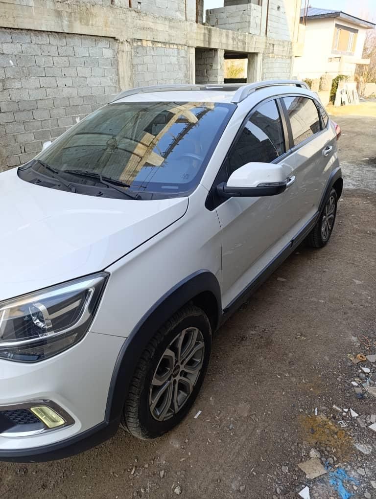 خودرو ام وی ام، X22 آگهی ann_19589006