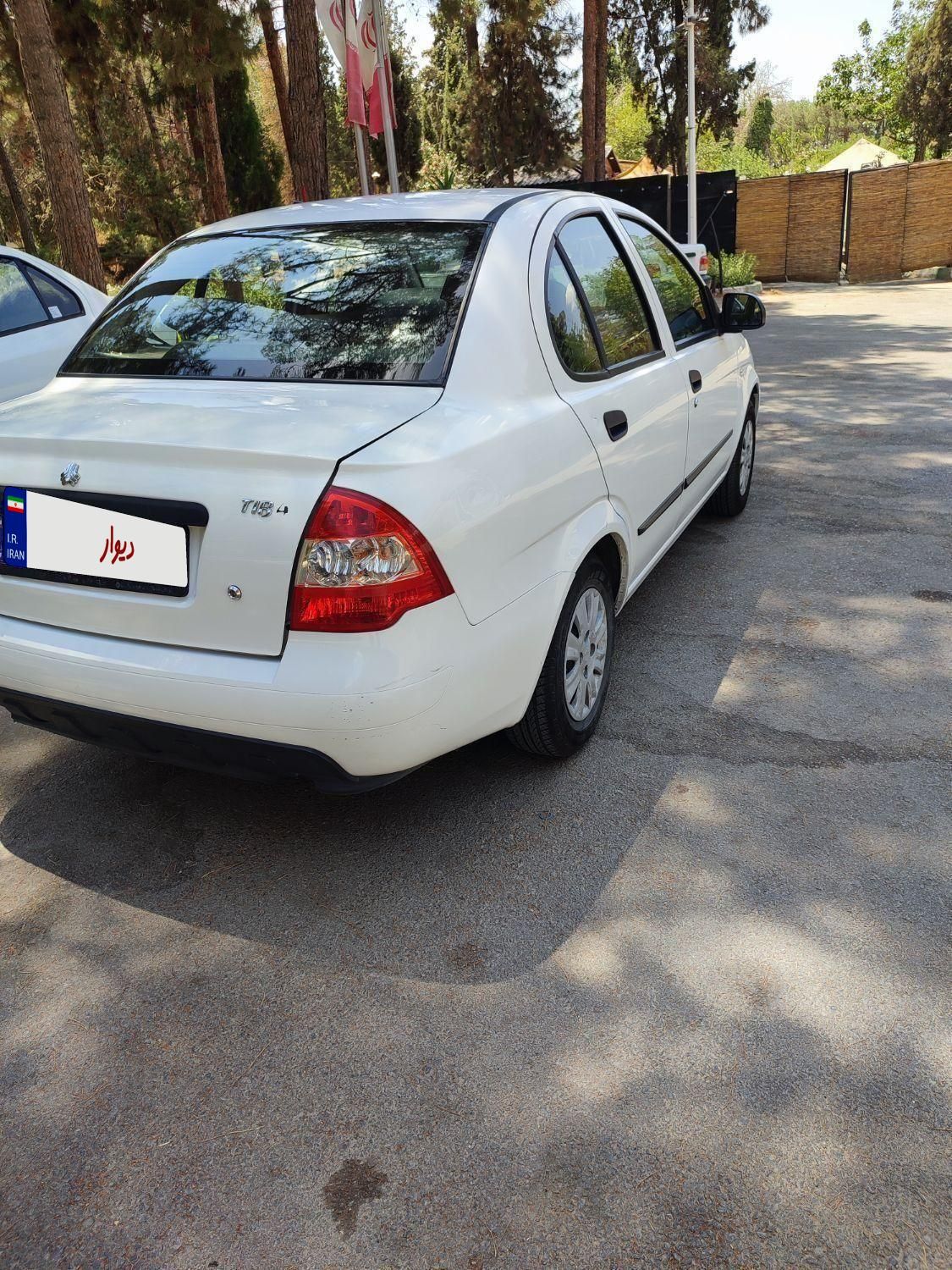 تیبا صندوق دار SX - 1399