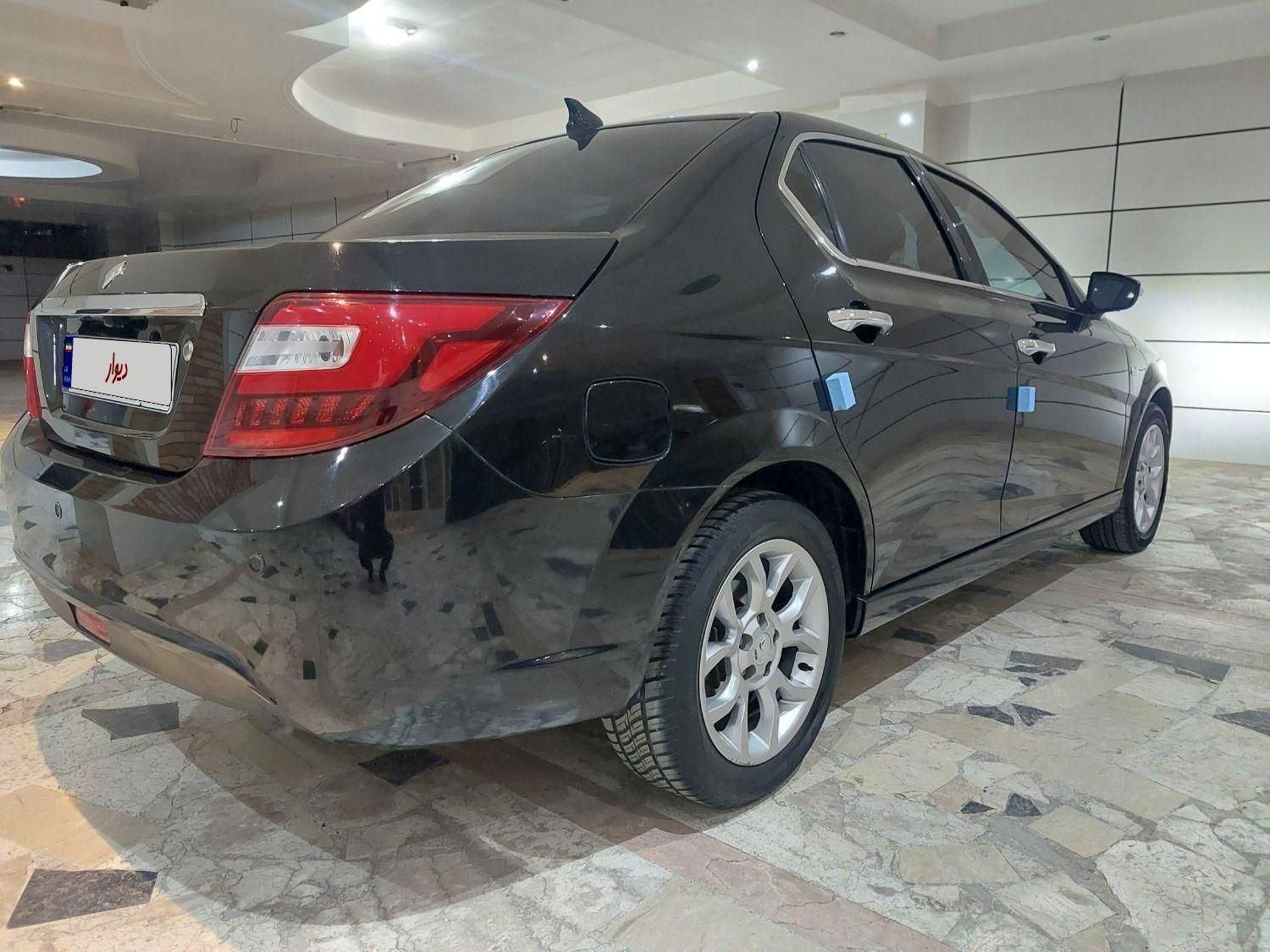 دنا پلاس توربو 6 دنده - 1401