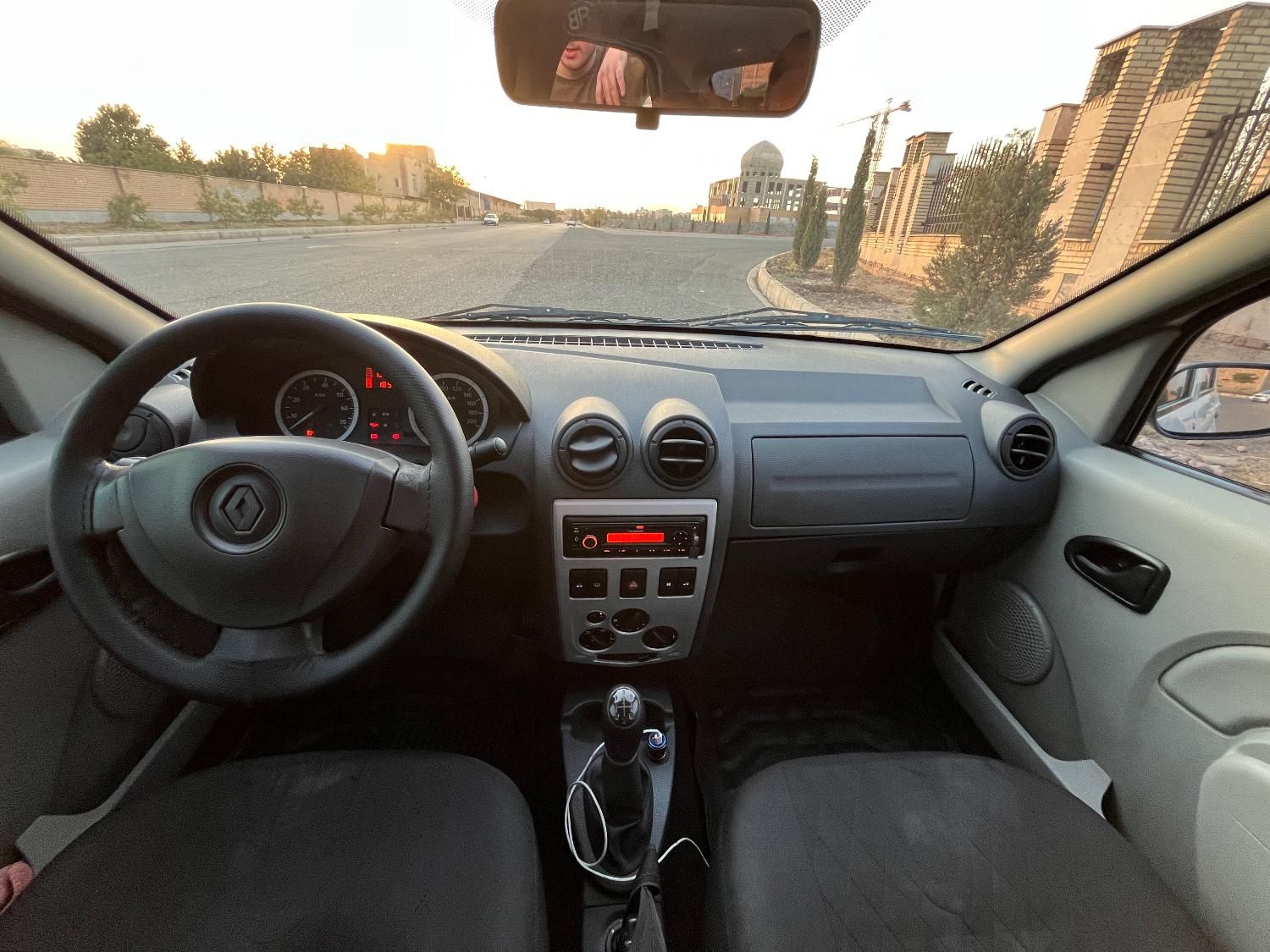 رنو تندر 90 E2 - 1397