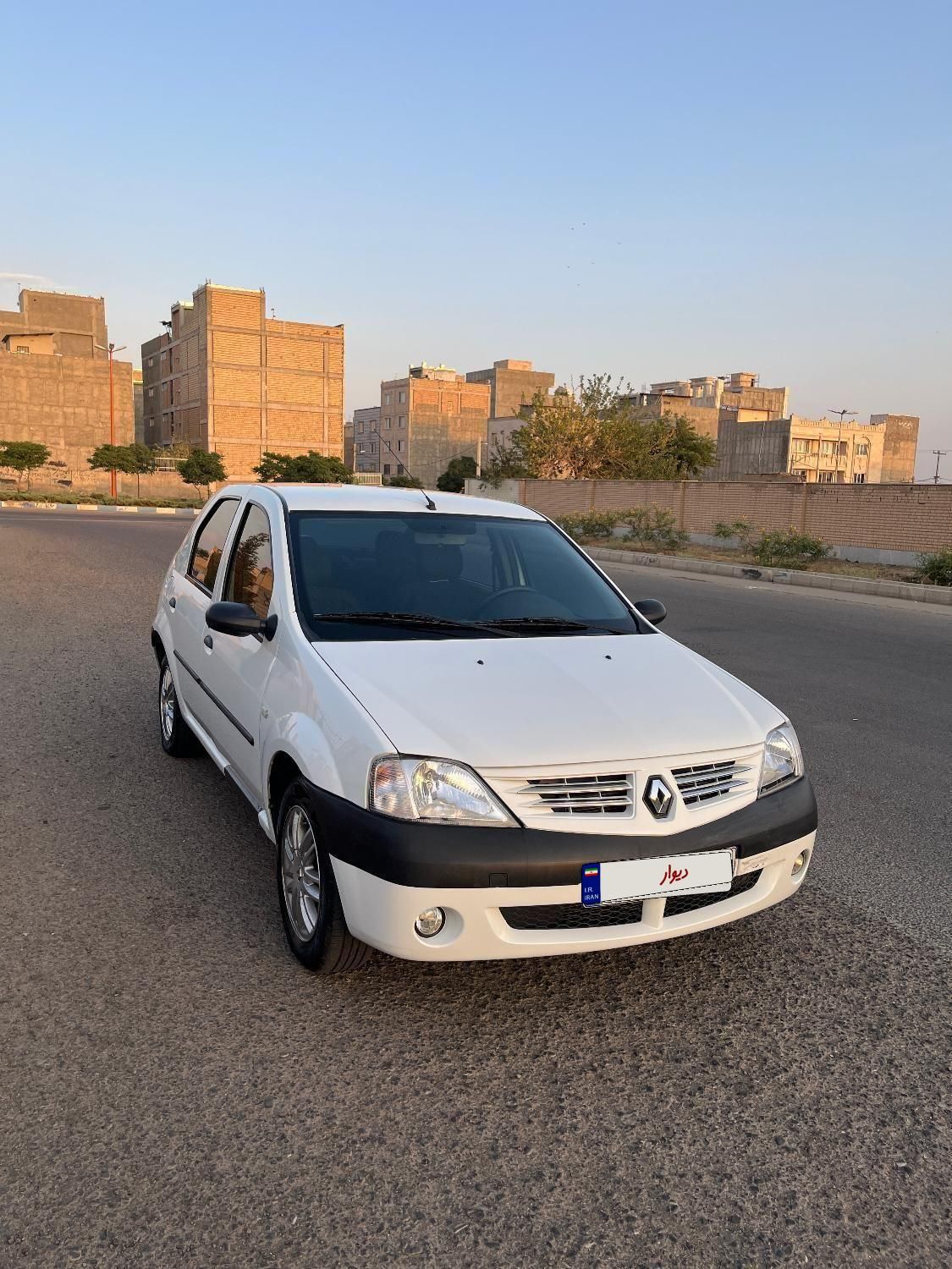 خودرو رنو، تندر 90 آگهی ann_19589383