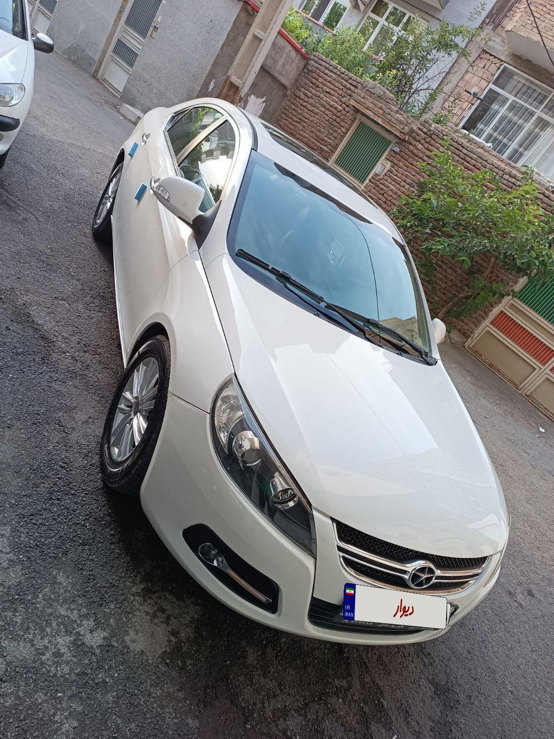 جک J5 اتوماتیک - 1393