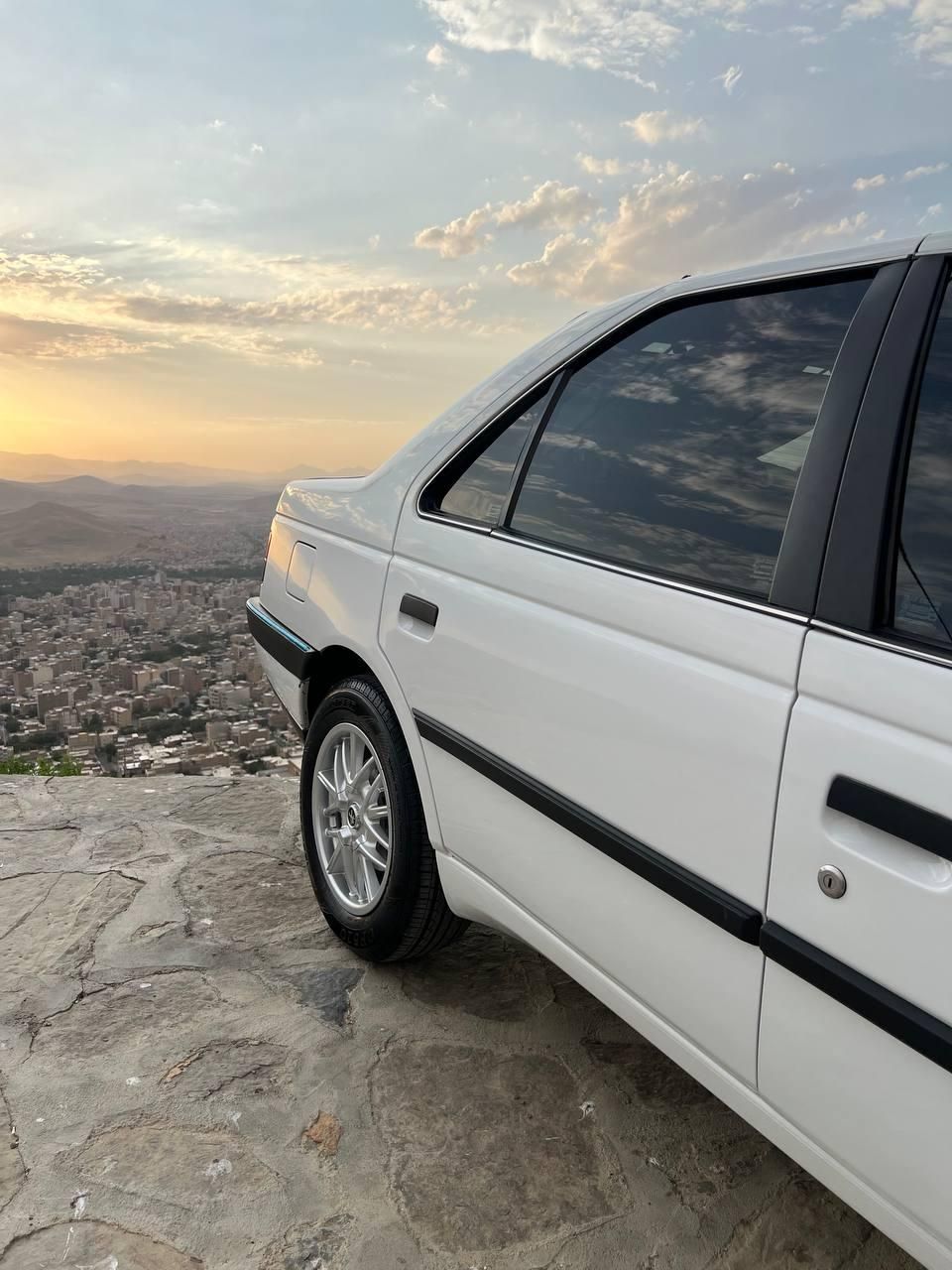 پژو 405 GLX - 1390