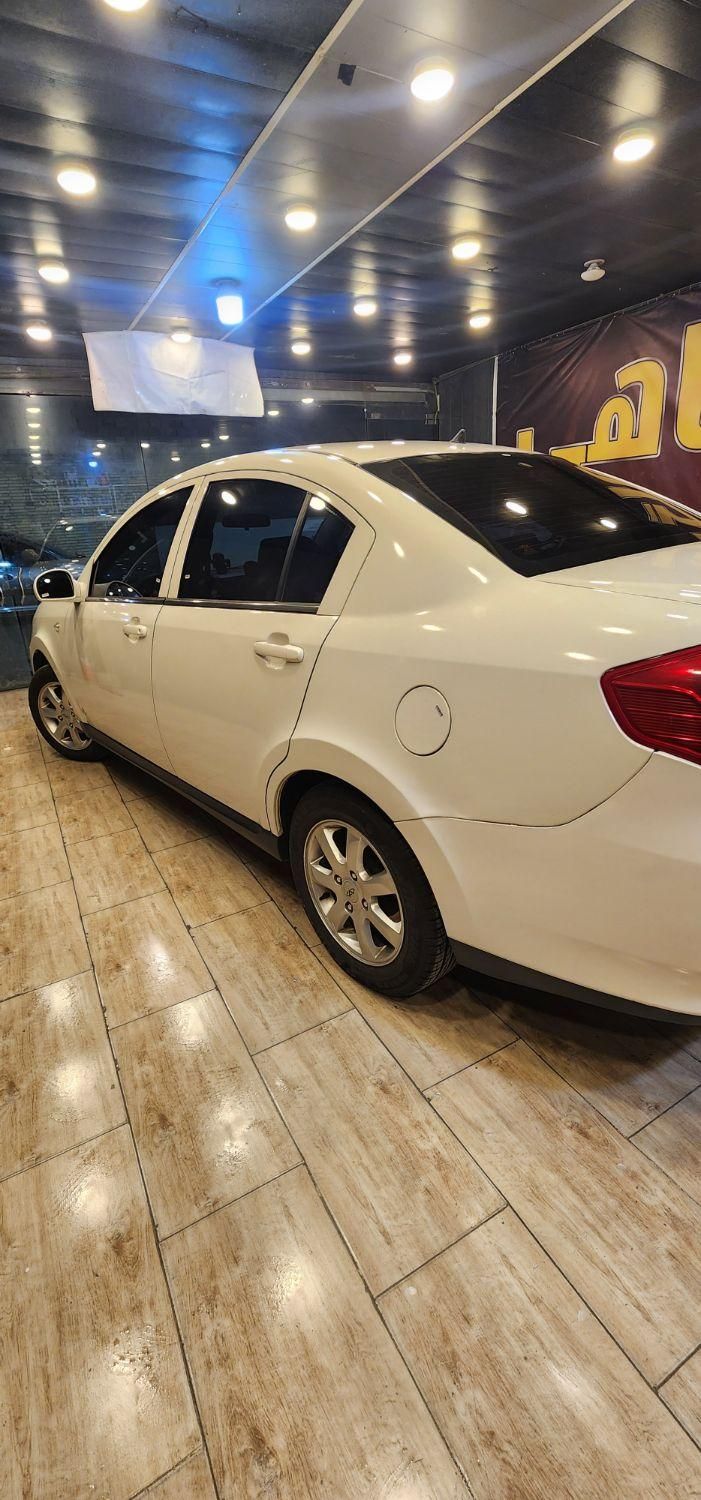 ام وی ام 550 دنده‌ای - 1395