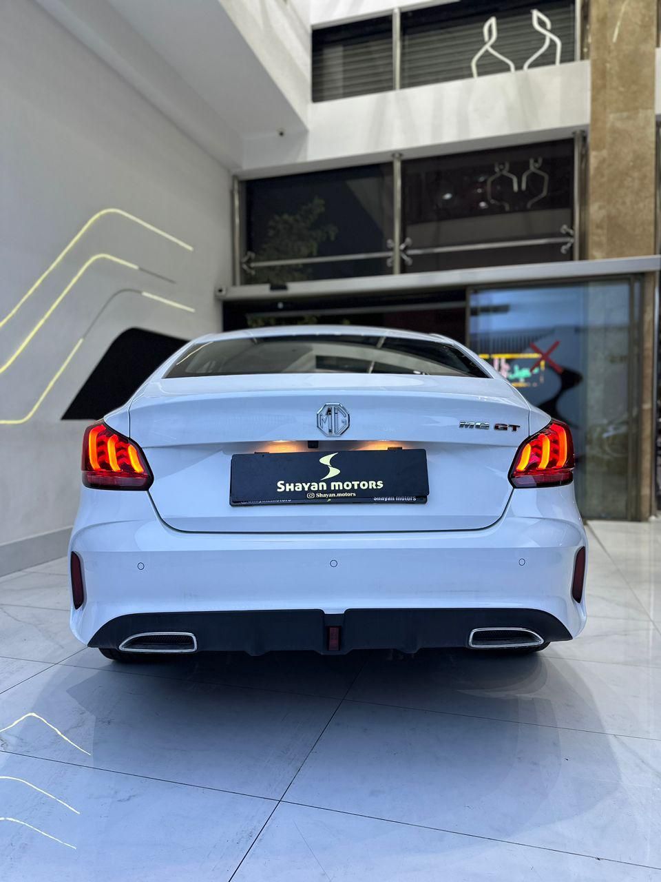 ام جی GT اتوماتیک - 2024
