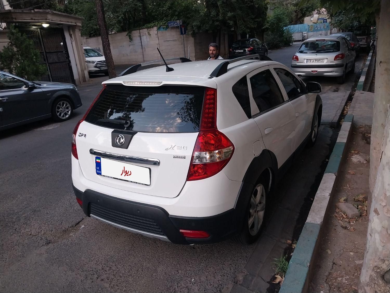 دانگ فنگ H30 کراس اتوماتیک - 1398